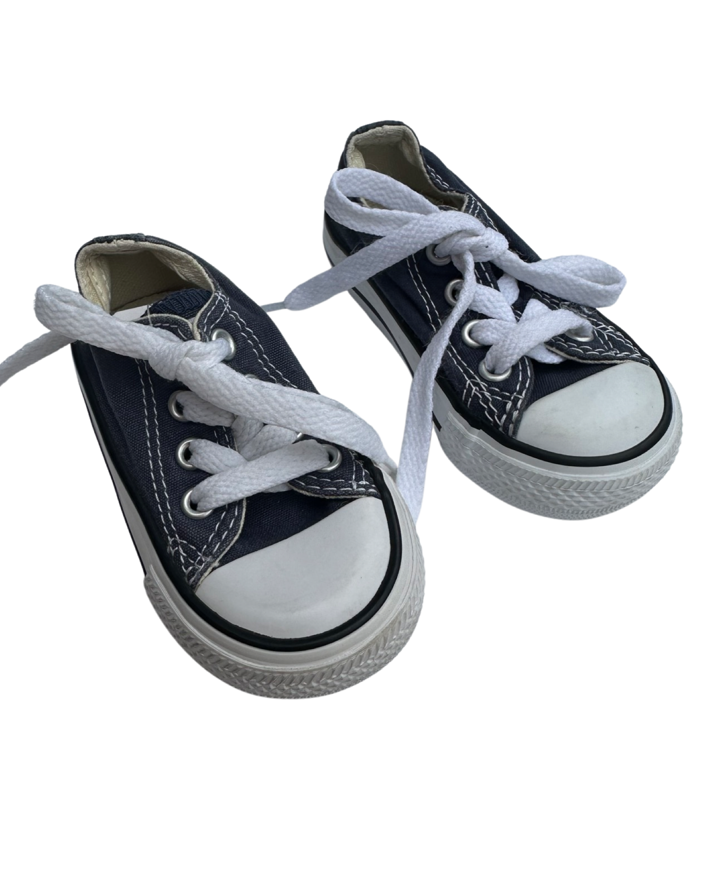 Converse Chuck Taylor classic low lace up infant trainers in navy(UK4/EU20)